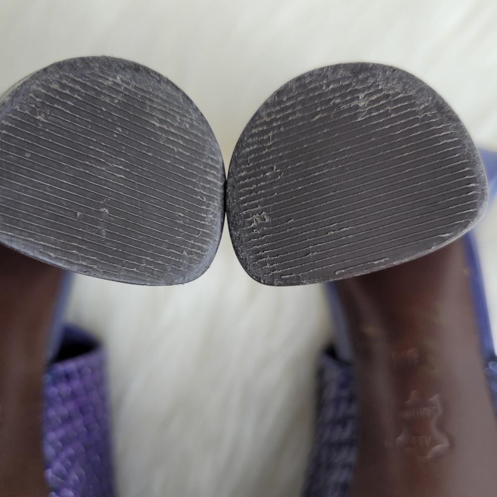 Tory Burch Purple Chunky Embossed Deidre Heels - Picture 12 of 14